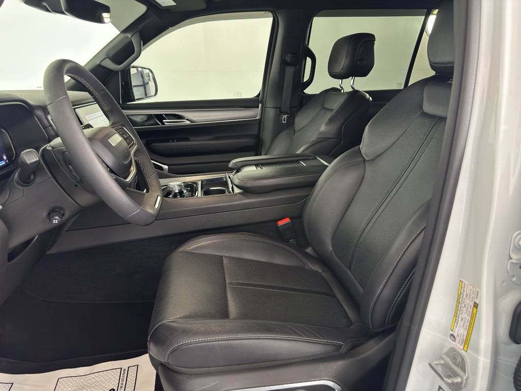 2023 Jeep Wagoneer Series II Carbide