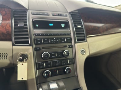 2010 Ford Taurus SEL