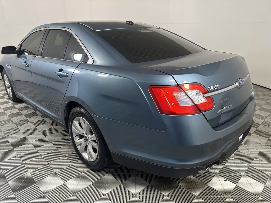 2010 Ford Taurus SEL