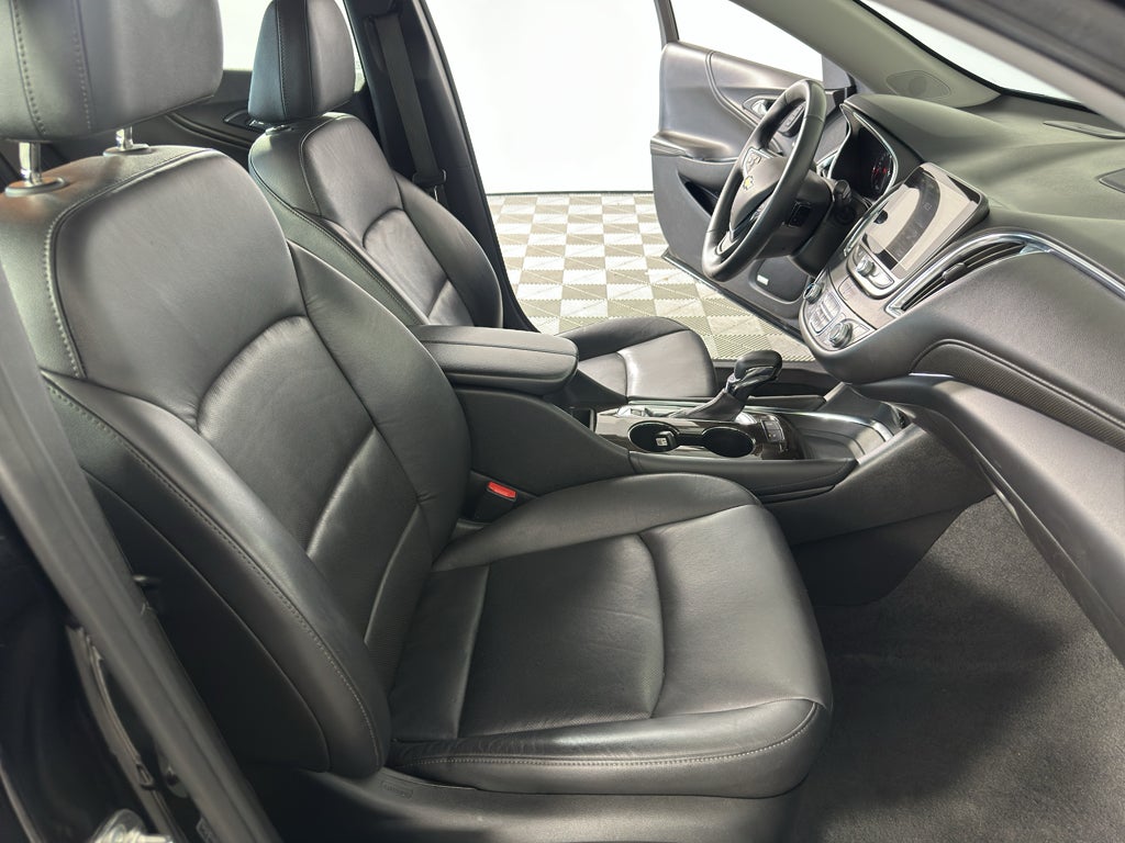 2024 Chevrolet Malibu 2LT