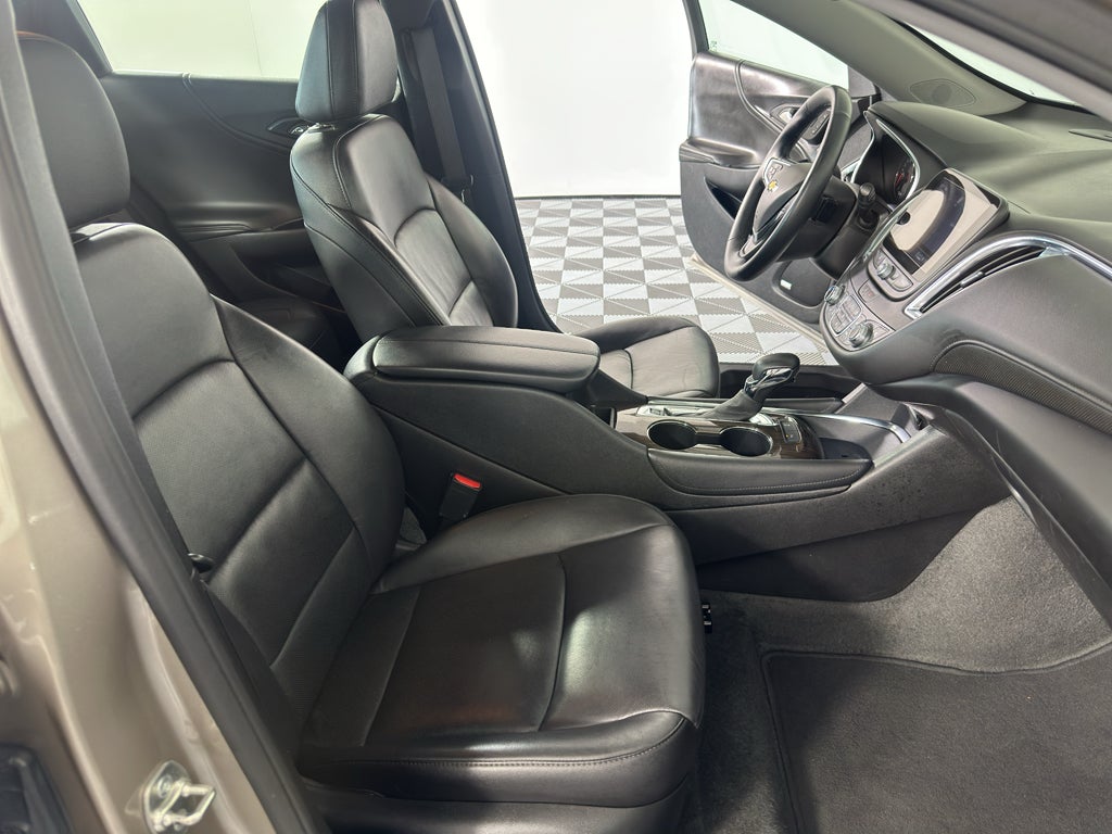 2024 Chevrolet Malibu 2LT