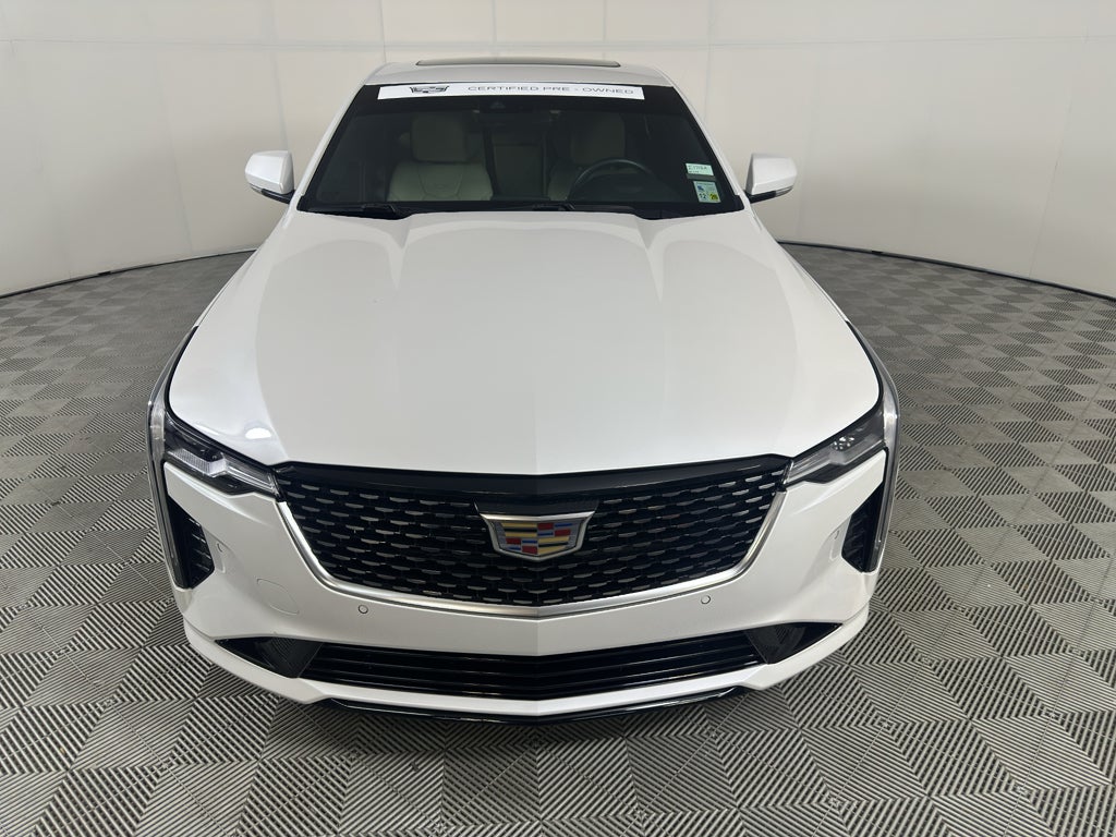 2025 Cadillac CT4 Premium Luxury