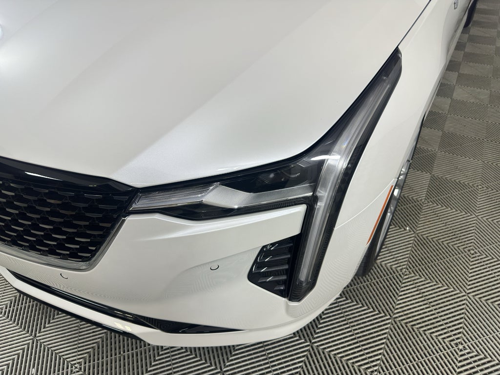 2025 Cadillac CT4 Premium Luxury