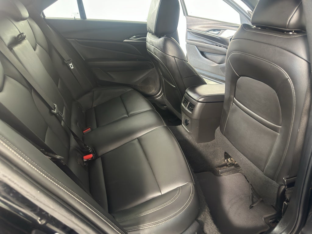 2021 Cadillac CT4 Luxury