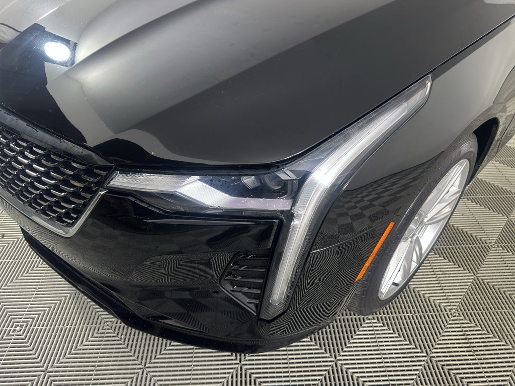 2021 Cadillac CT4 Luxury