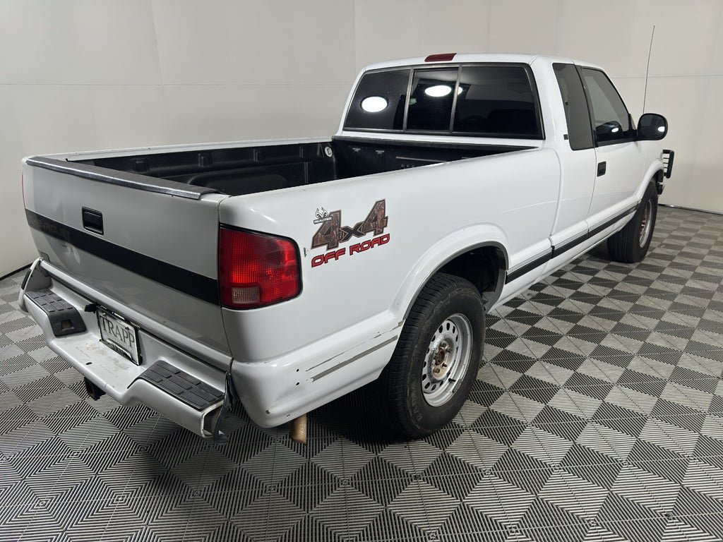 1994 Chevrolet S-10 LS