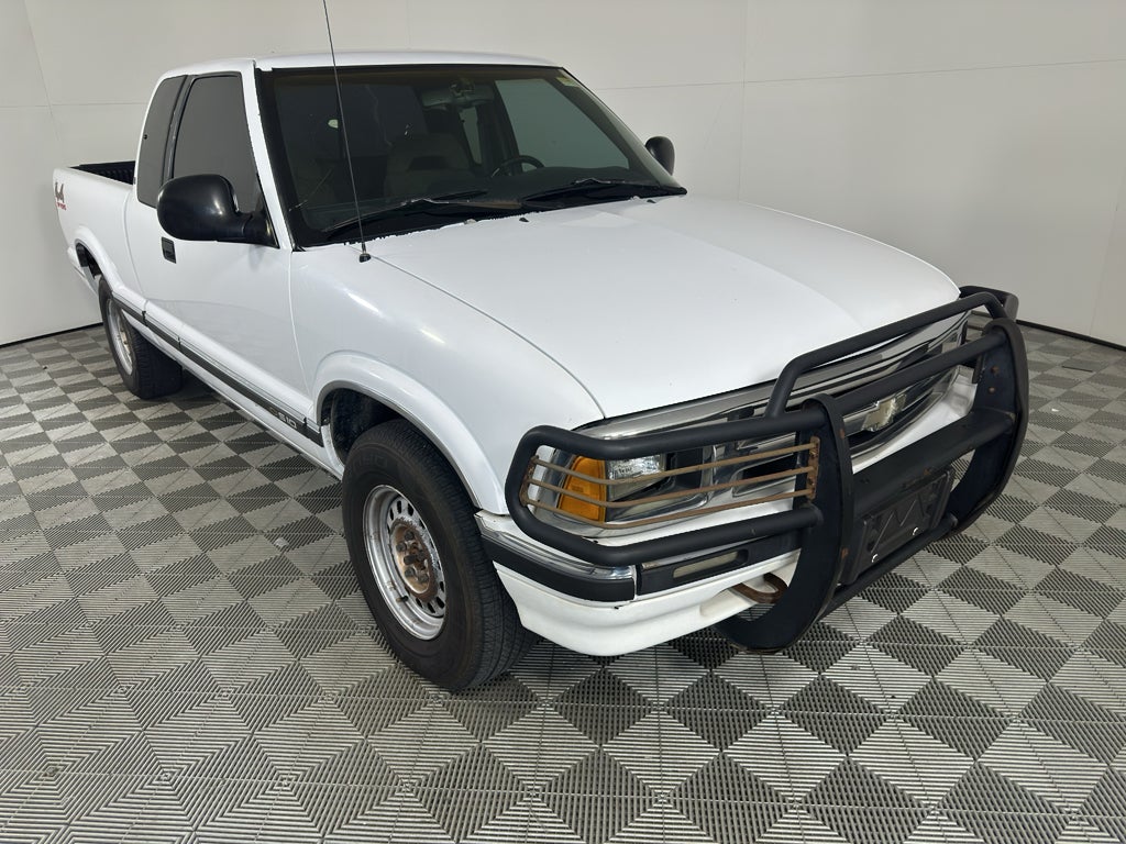 1994 Chevrolet S-10 LS