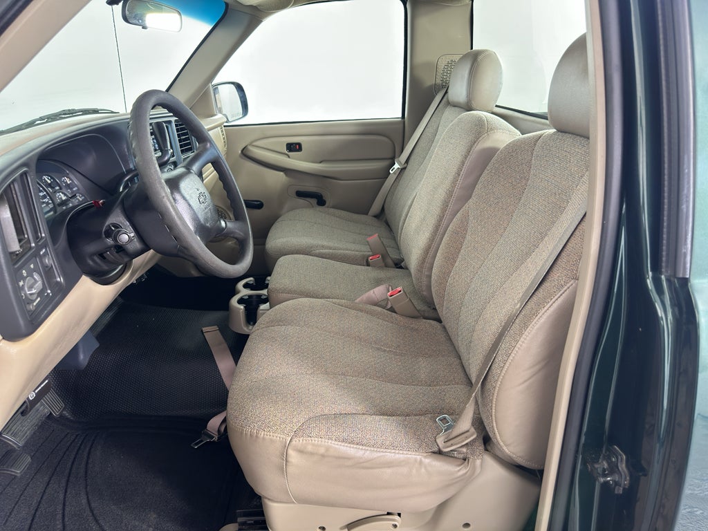 2002 Chevrolet Silverado 1500 Reg Cab 119.0" WB