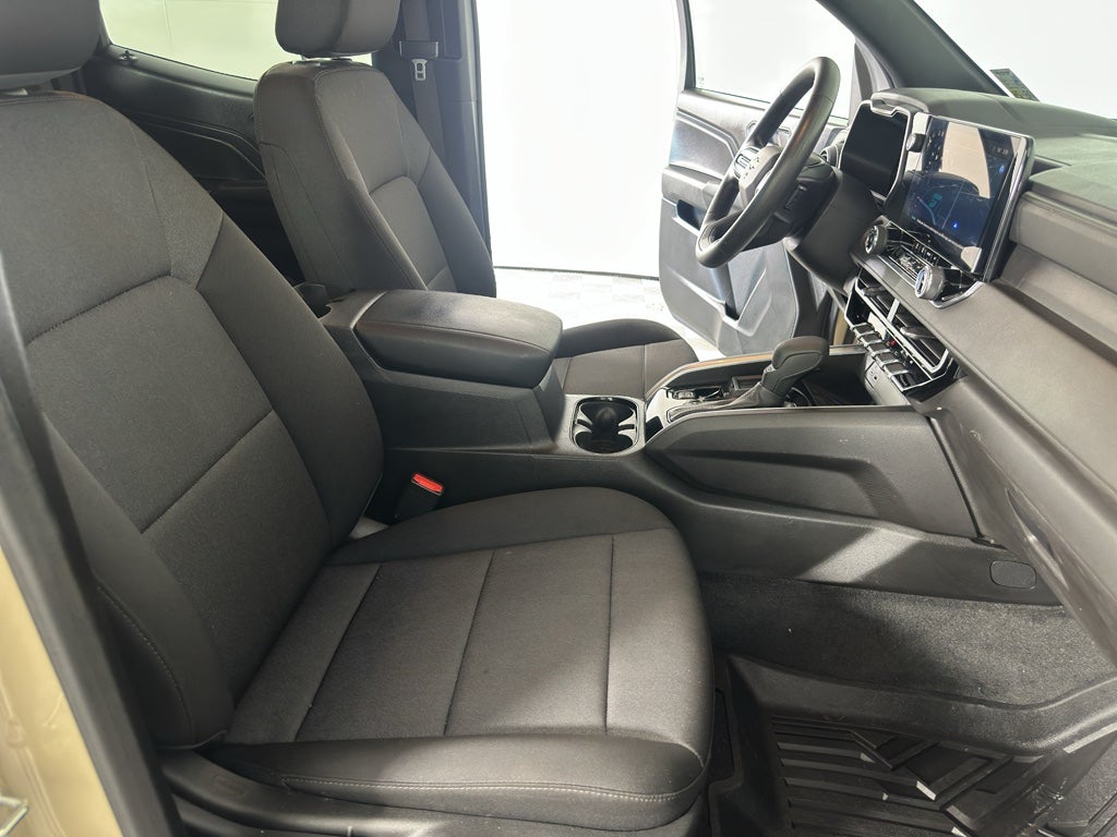 2024 Chevrolet Colorado WT