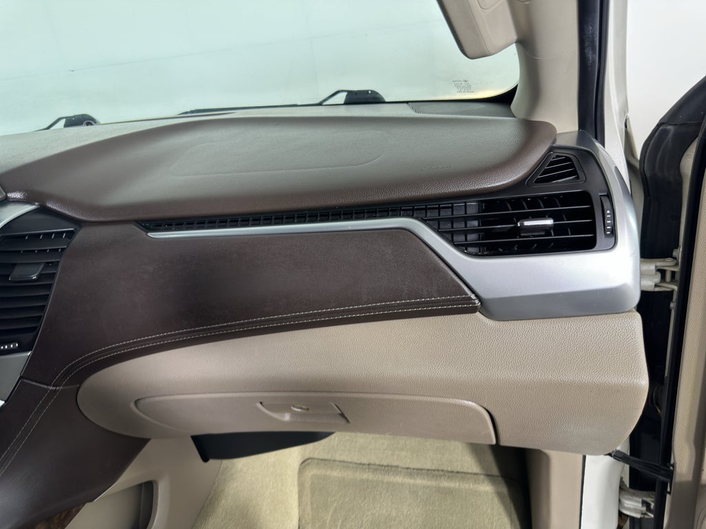 2015 Chevrolet Suburban LT