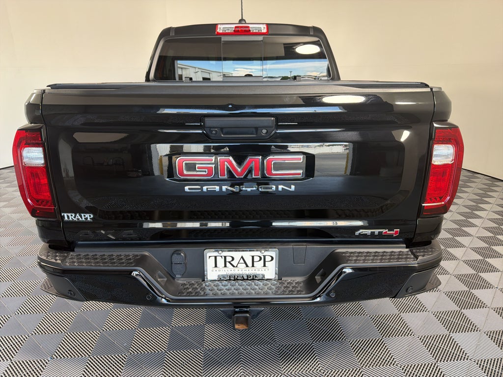 2025 GMC Canyon AT4