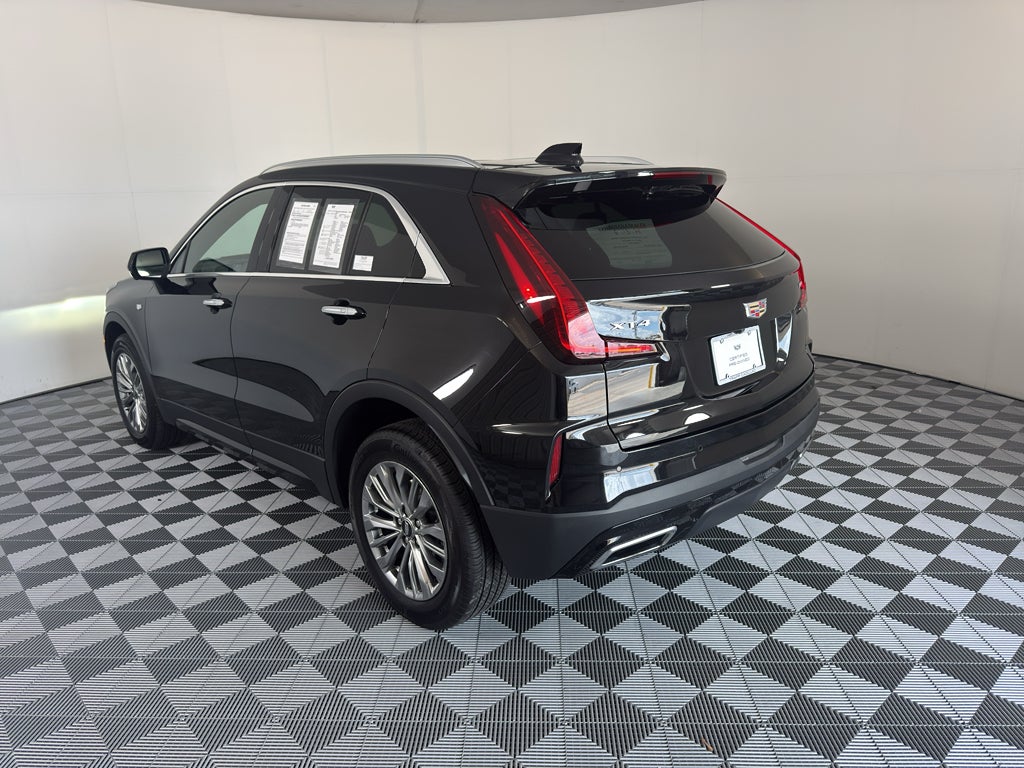 2025 Cadillac XT4 Premium Luxury