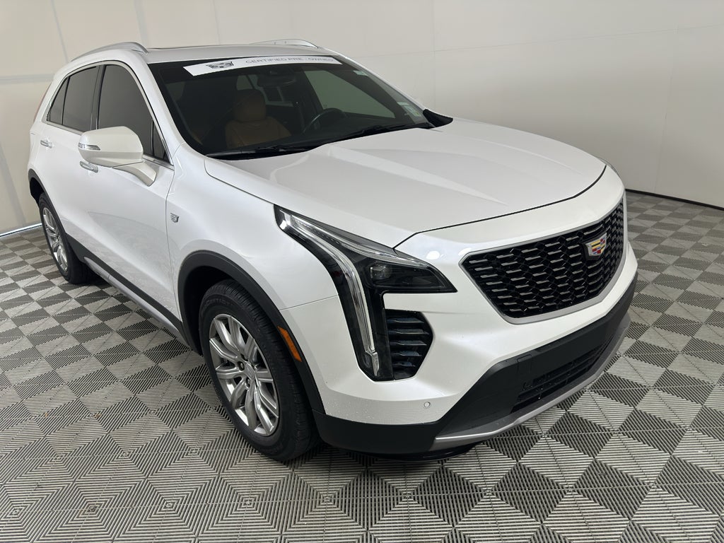 2022 Cadillac XT4 Premium Luxury