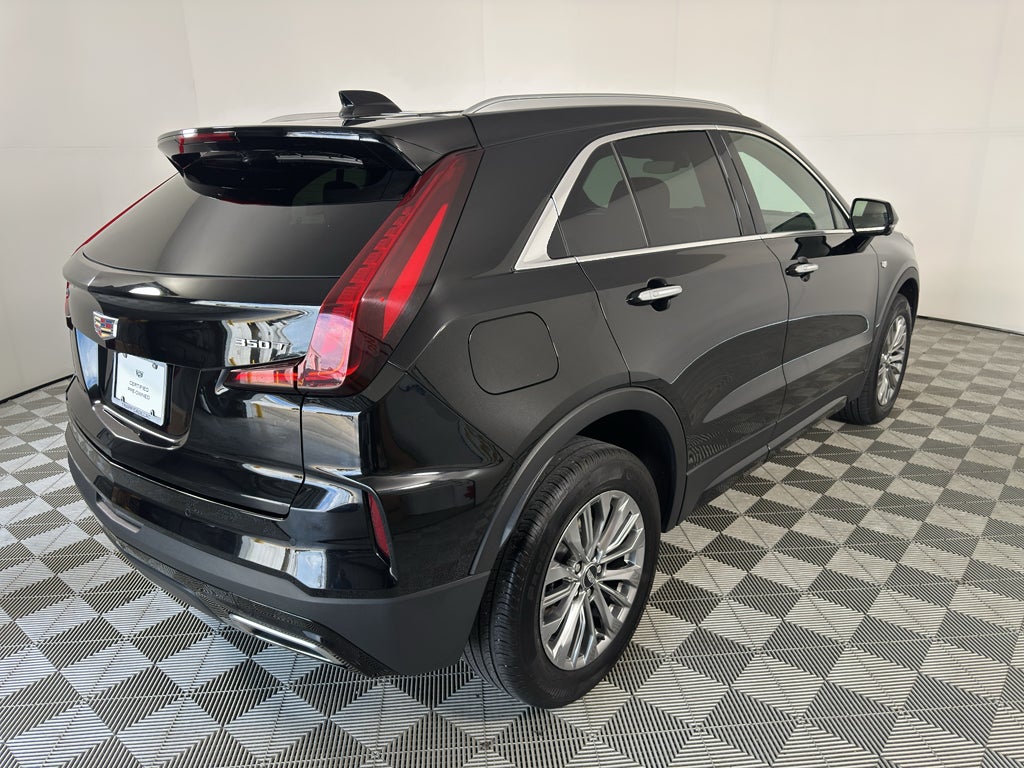 2025 Cadillac XT4 Premium Luxury