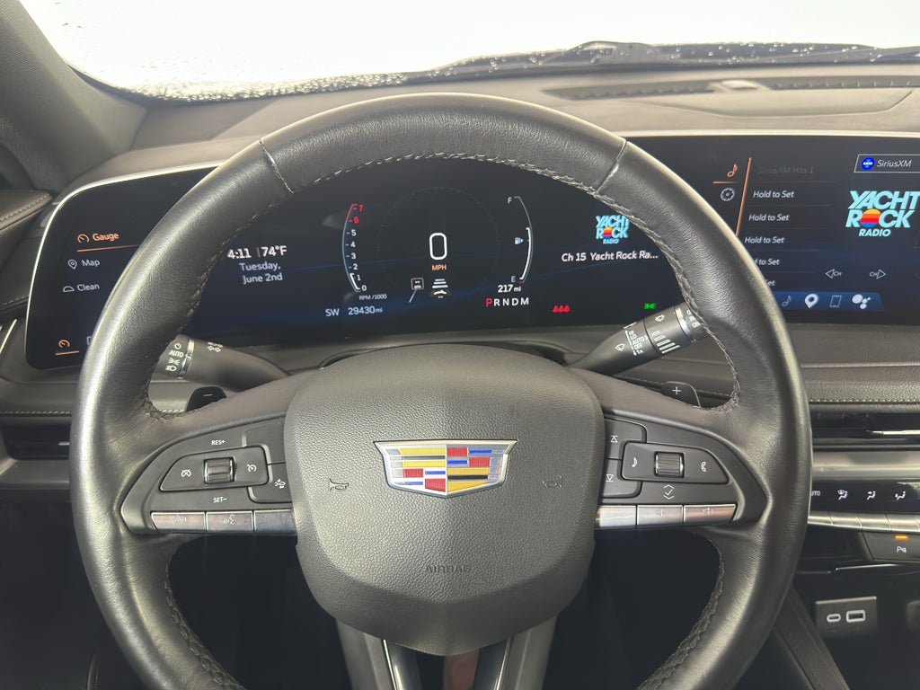 2025 Cadillac XT4 Premium Luxury
