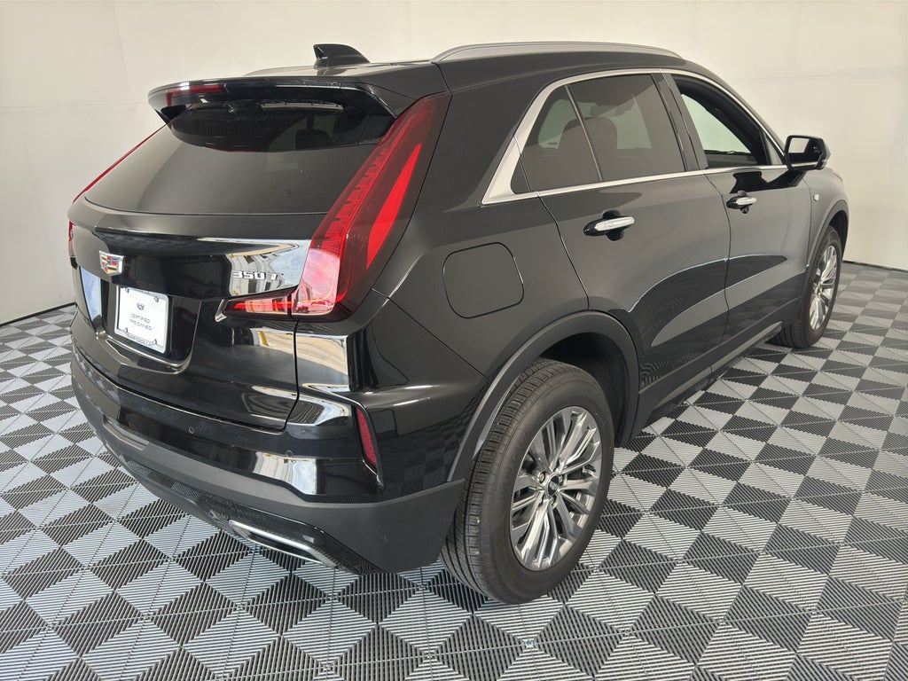 2025 Cadillac XT4 Premium Luxury