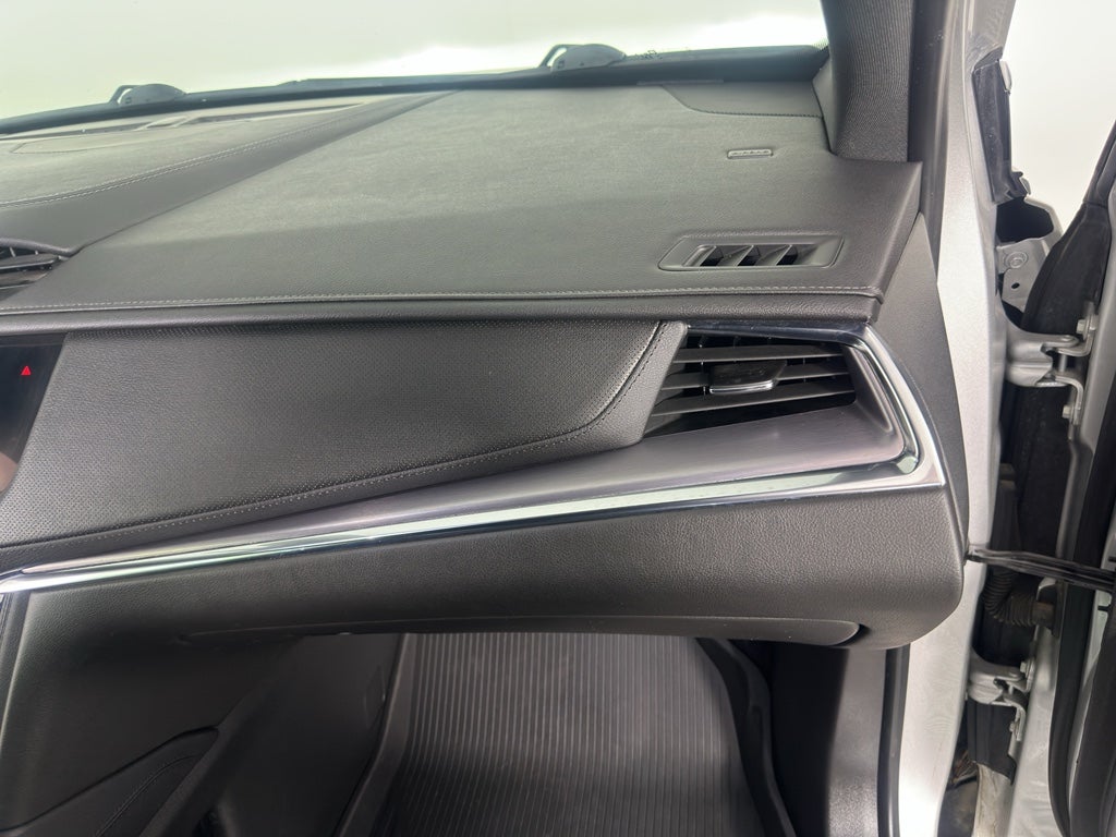 2020 Cadillac XT5 Luxury