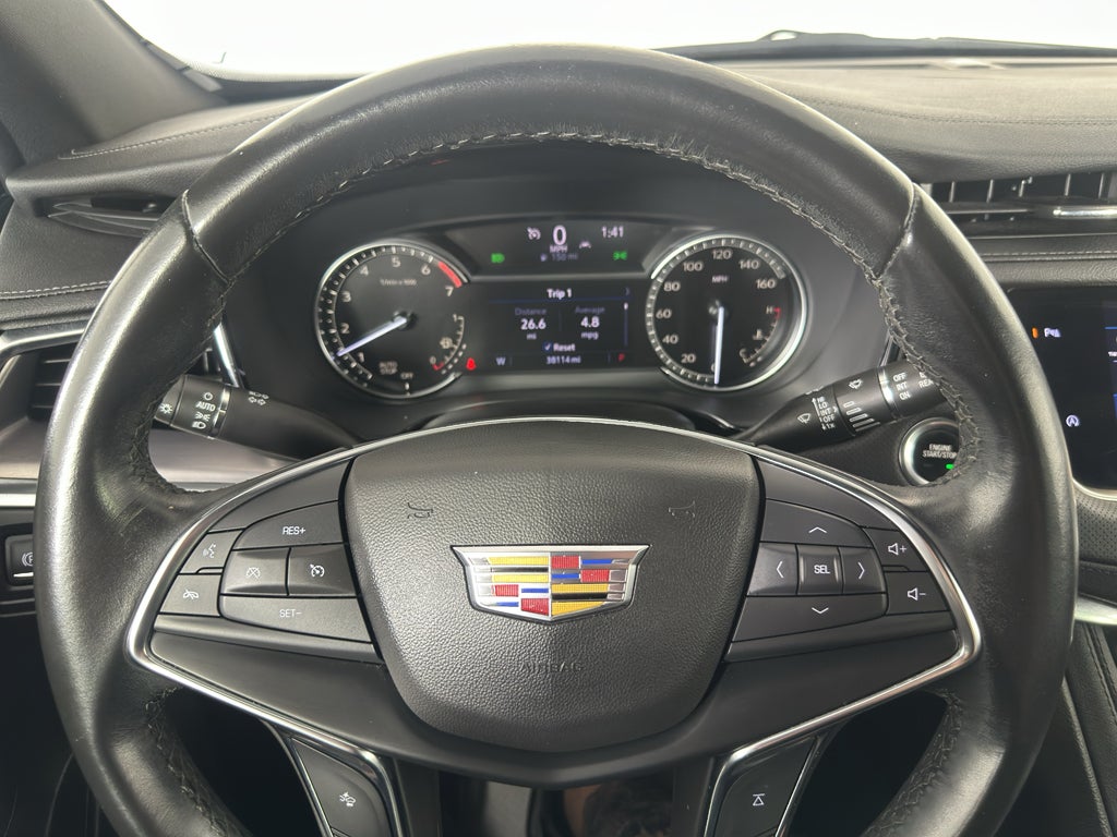 2023 Cadillac XT5 Luxury