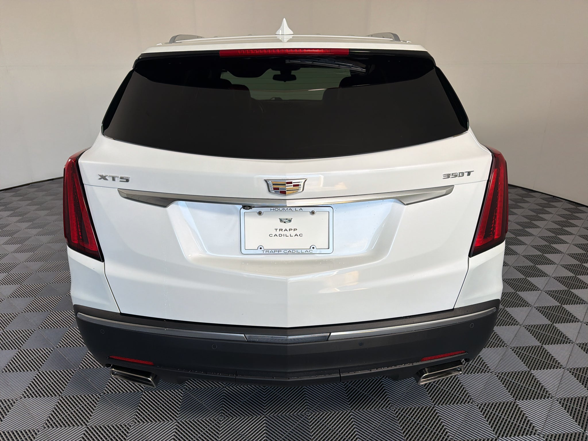 2022 Cadillac XT5 FWD Luxury