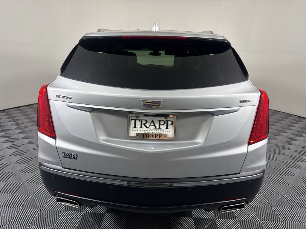 2017 Cadillac XT5 Luxury FWD