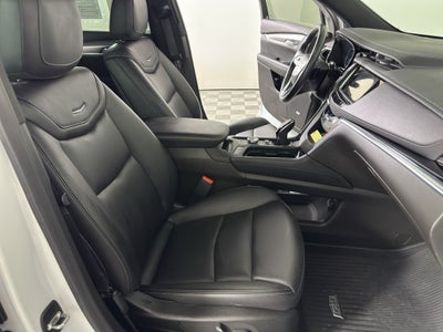 2024 Cadillac XT6 Luxury