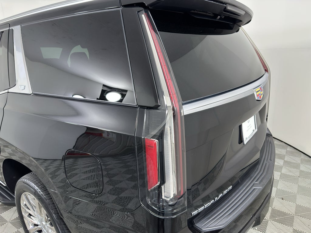 2021 Cadillac Escalade Luxury