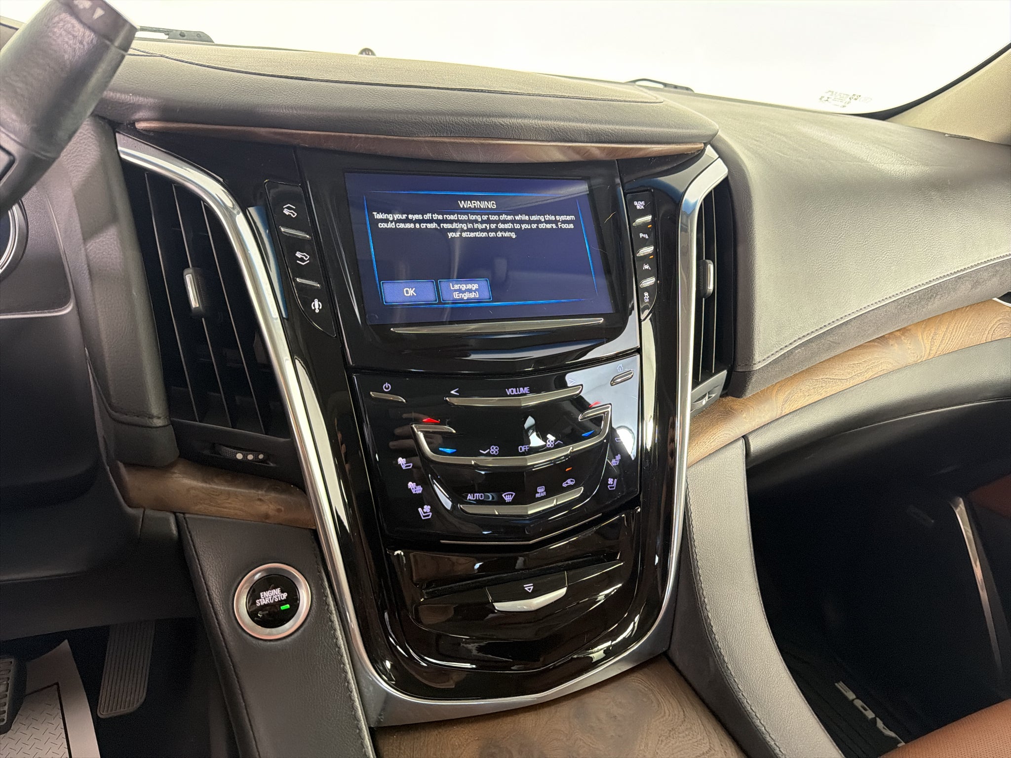 2016 Cadillac Escalade Luxury Collection