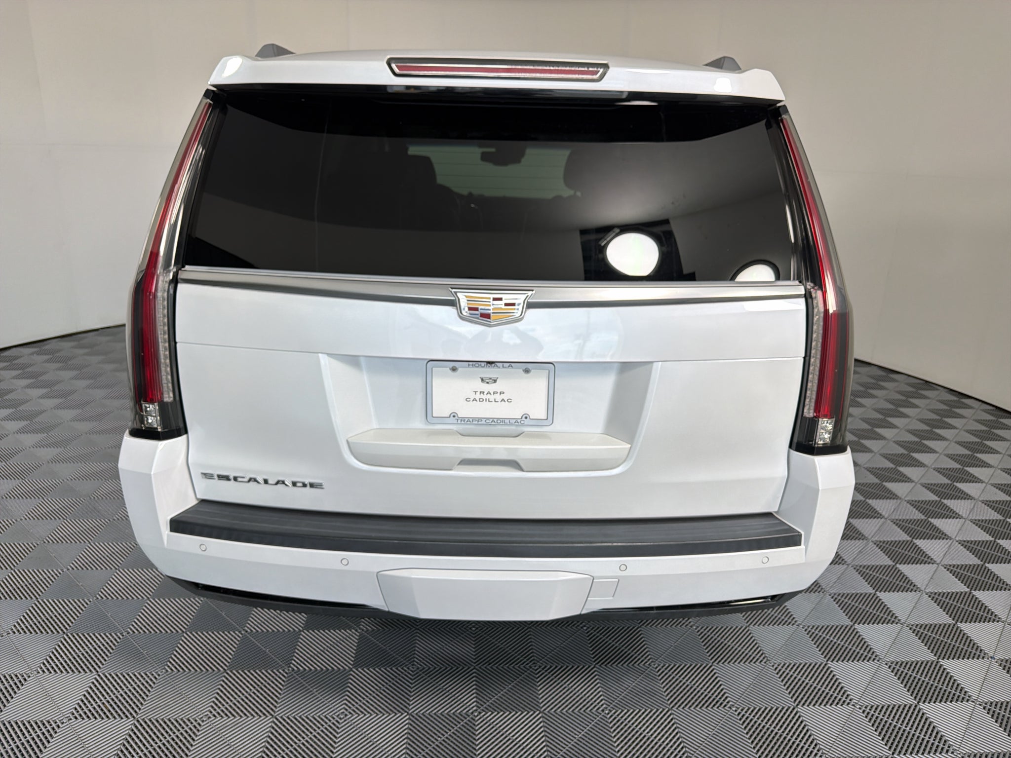 2016 Cadillac Escalade Luxury Collection