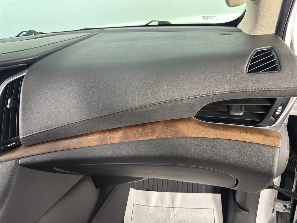 2020 Cadillac Escalade Premium Luxury