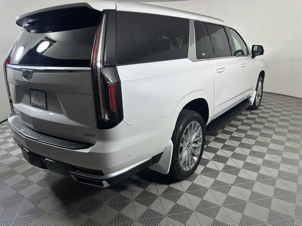 2023 Cadillac Escalade ESV Premium Luxury