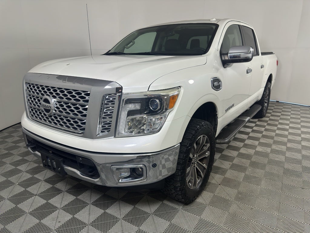 2017 Nissan Titan SL