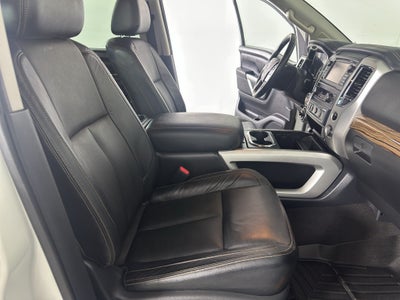 2017 Nissan Titan SL