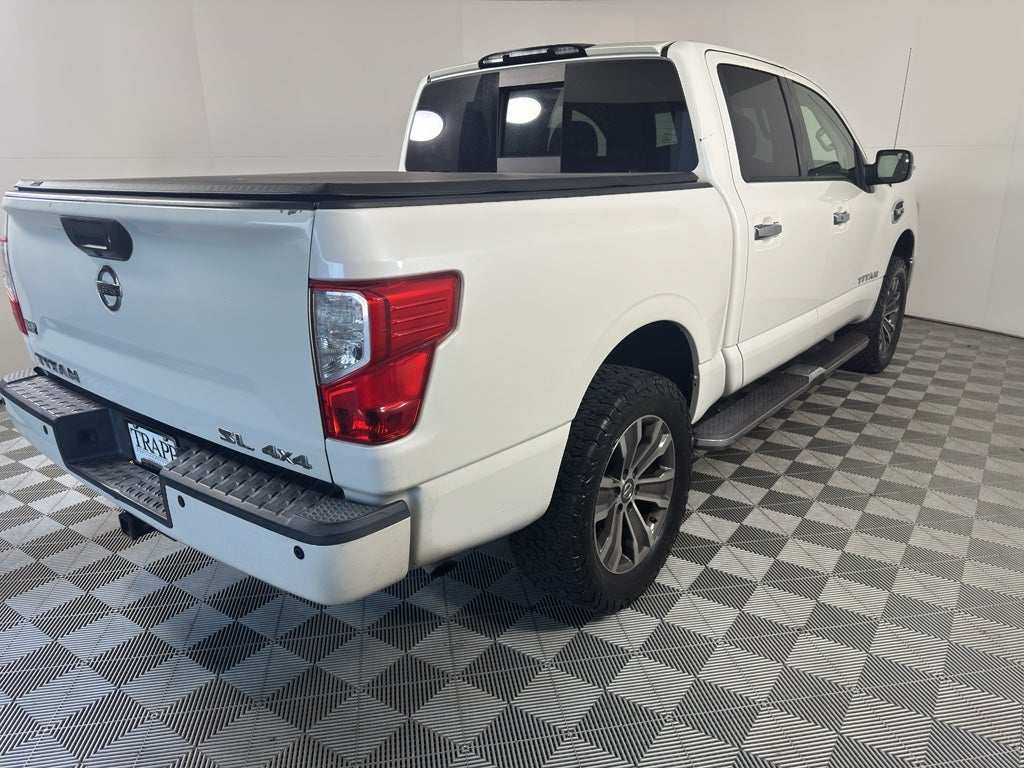 2017 Nissan Titan SL