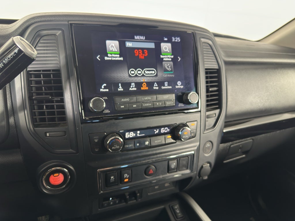 2022 Nissan Titan SV