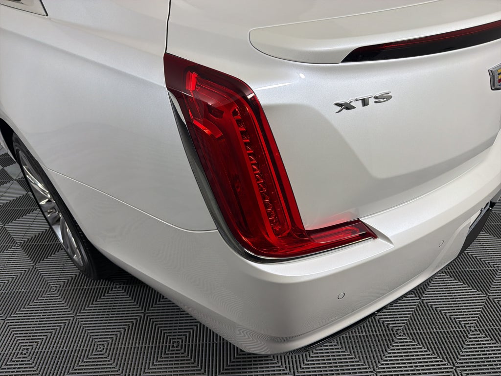2018 Cadillac XTS Luxury