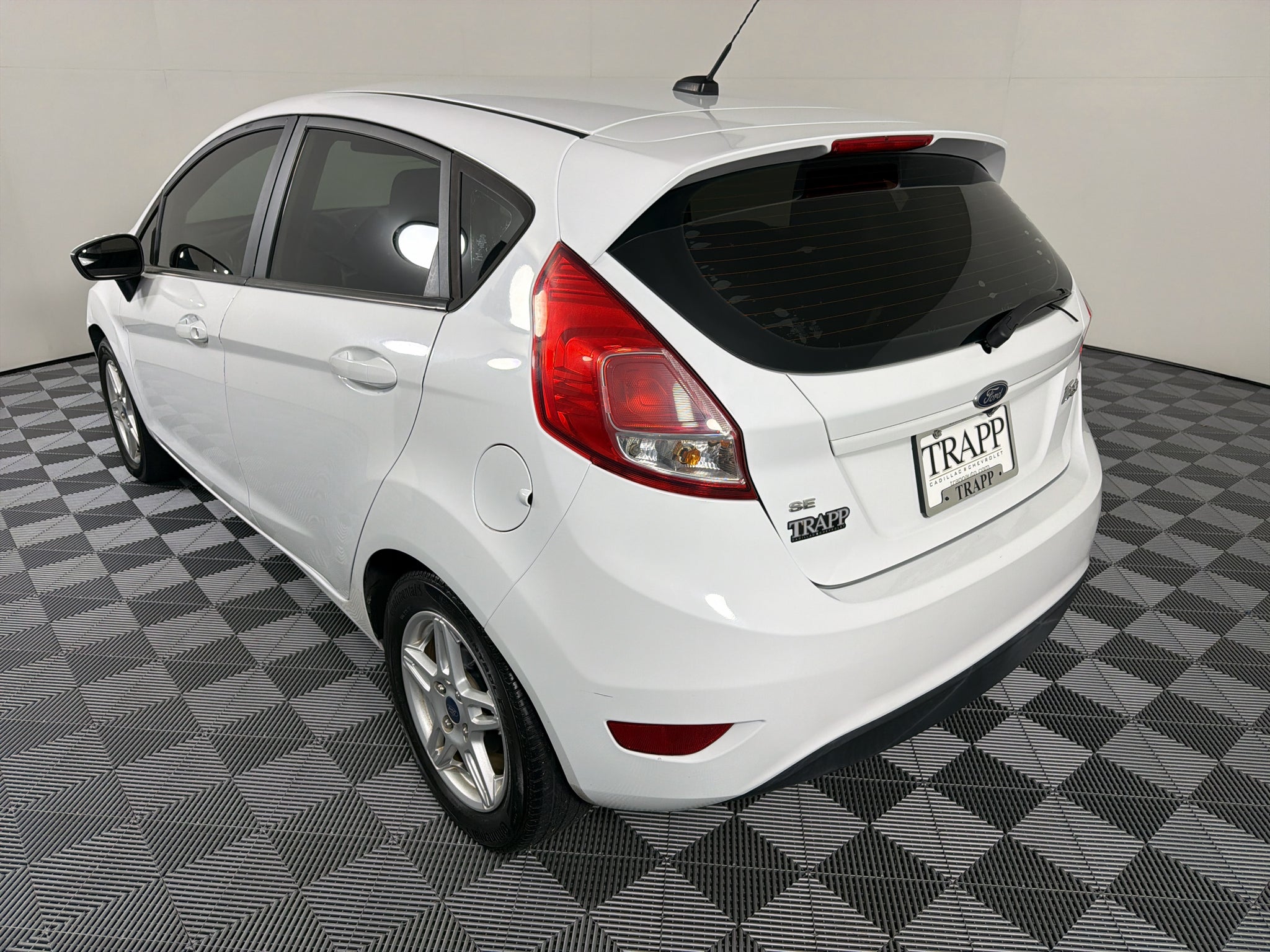 Used 2019 Ford Fiesta SE with VIN 3FADP4EJ7KM102424 for sale in Houma, LA