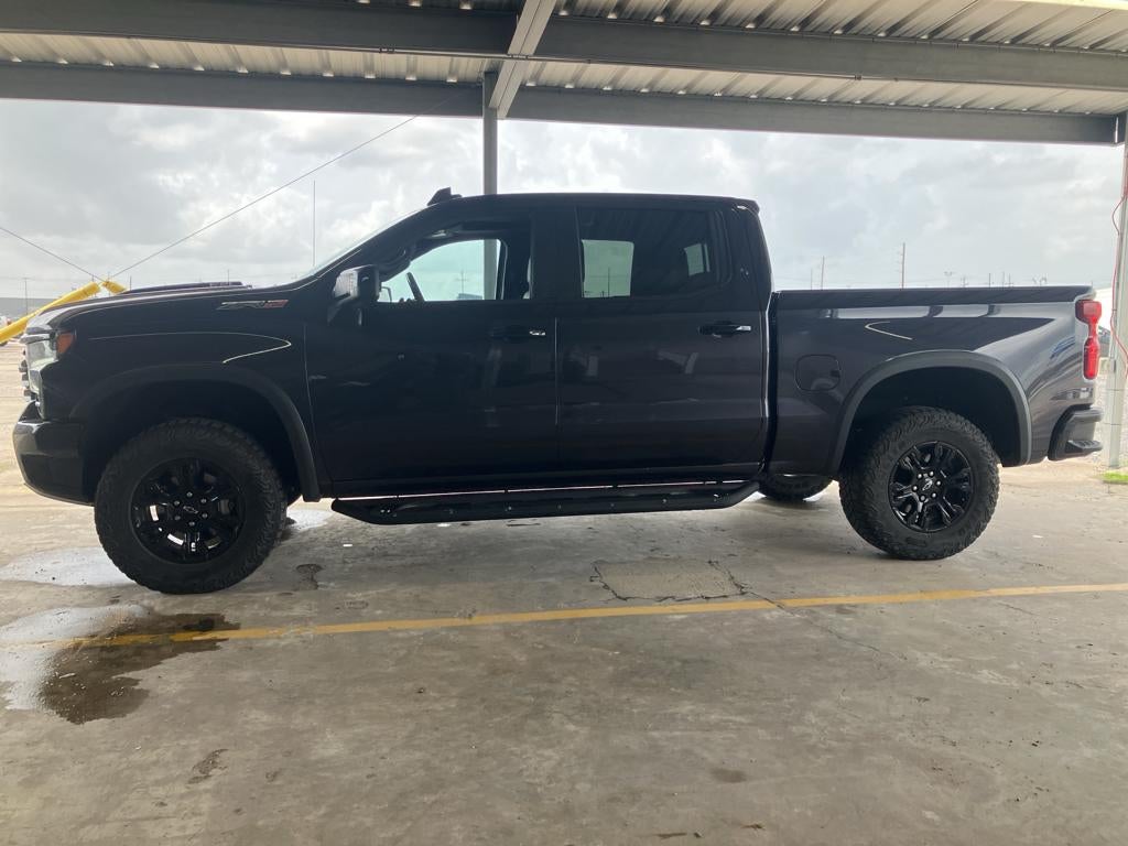 2022 Chevrolet Silverado 1500 ZR2 4X4 Crew Cab Short Box's photo