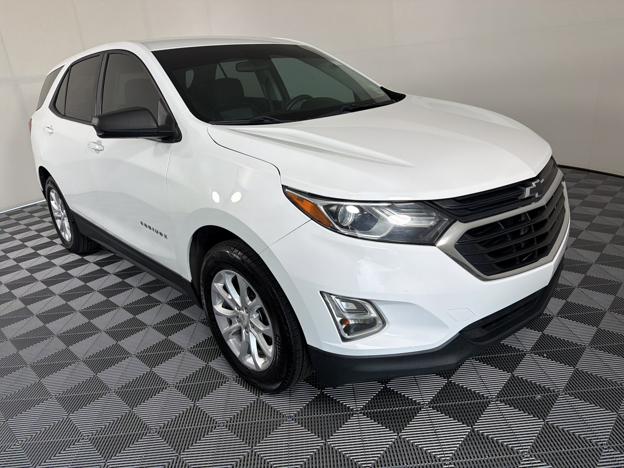 2018 Chevrolet Equinox LS
