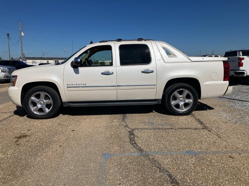 2011 Chevrolet Avalanche LTZ