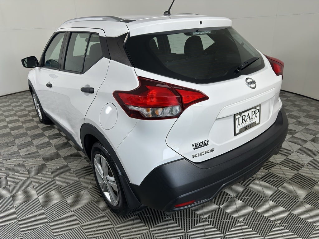 2018 Nissan Kicks S