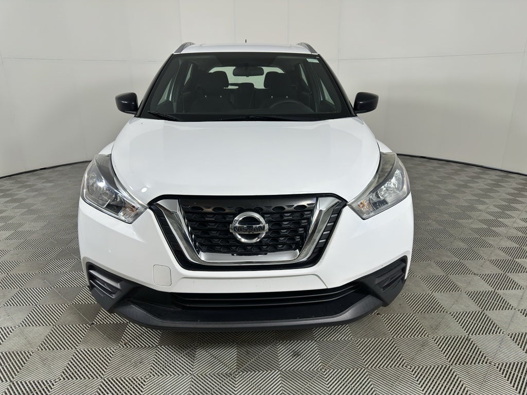 2018 Nissan Kicks S