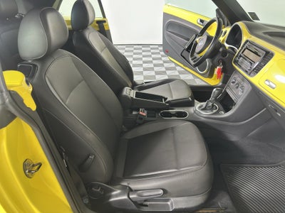 2014 Volkswagen Beetle Convertible 1.8T