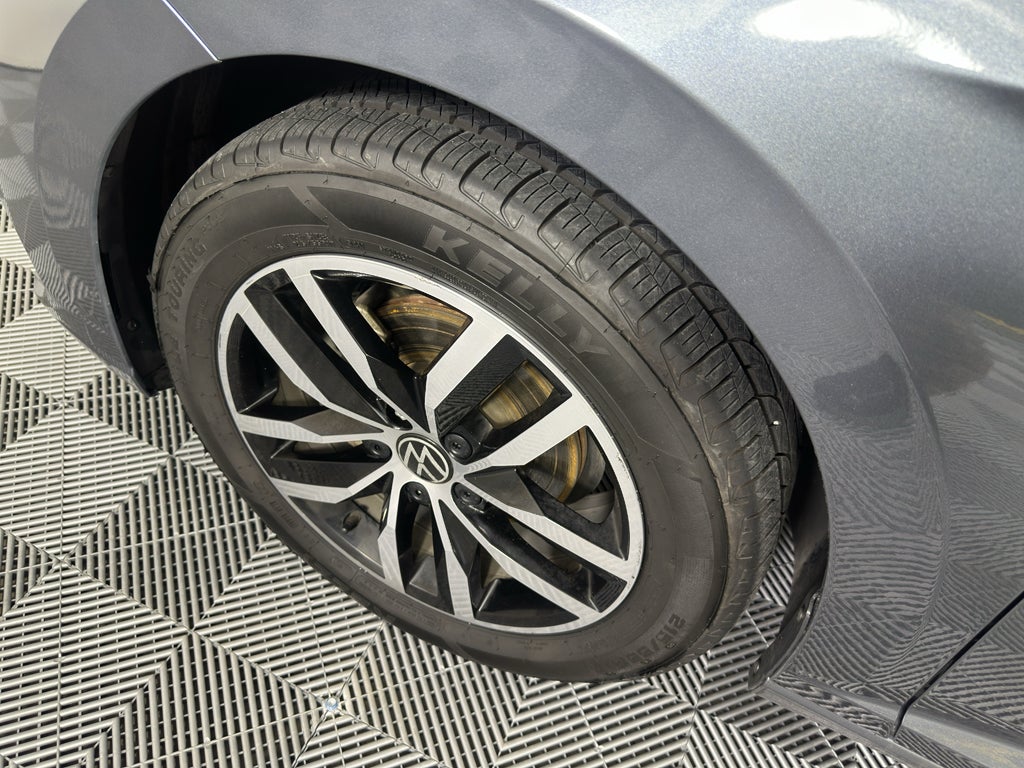 2025 Volkswagen Jetta SE