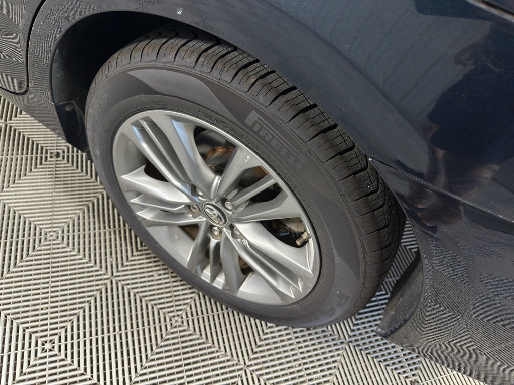 2016 Toyota Camry XLE