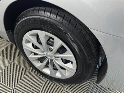 2016 Toyota Camry XLE