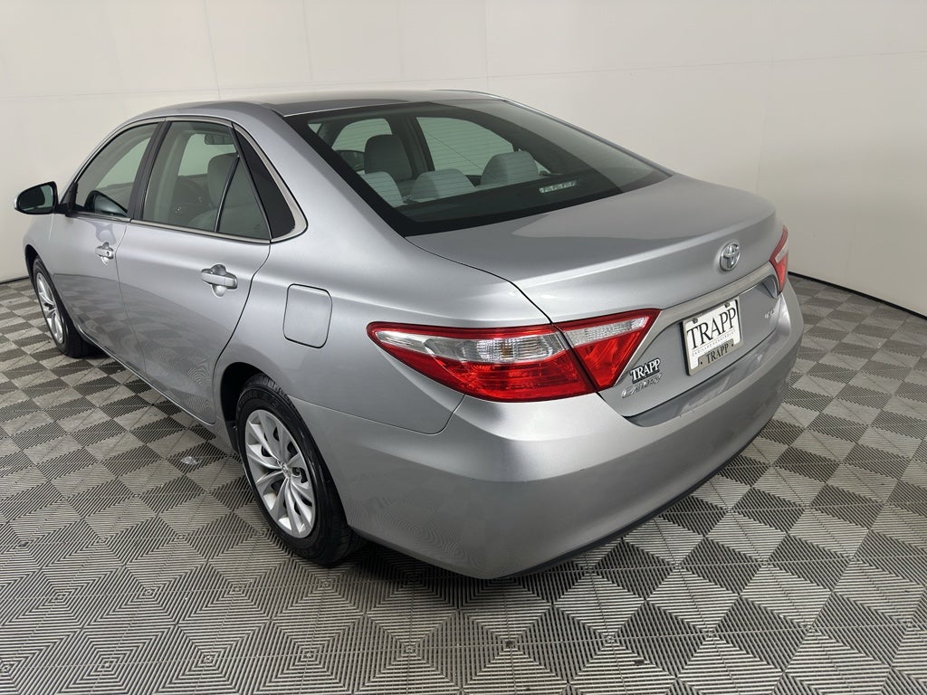 2016 Toyota Camry XLE