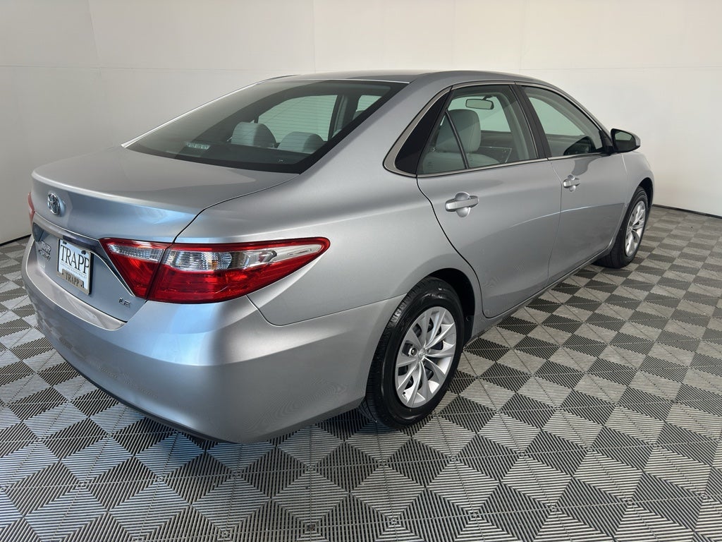 2016 Toyota Camry XLE