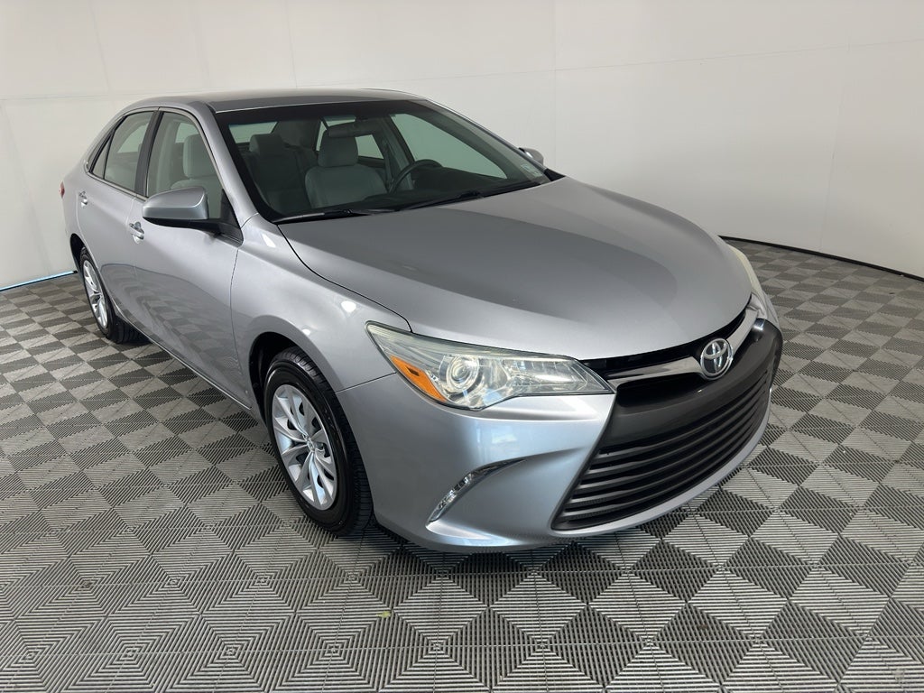 2016 Toyota Camry XLE