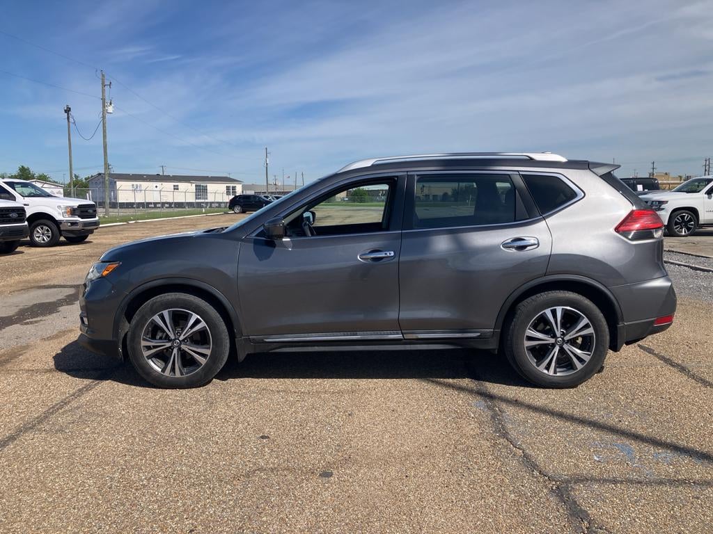 2017 Nissan Rogue SL