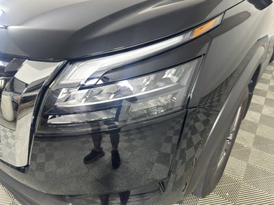 2025 Nissan Pathfinder S